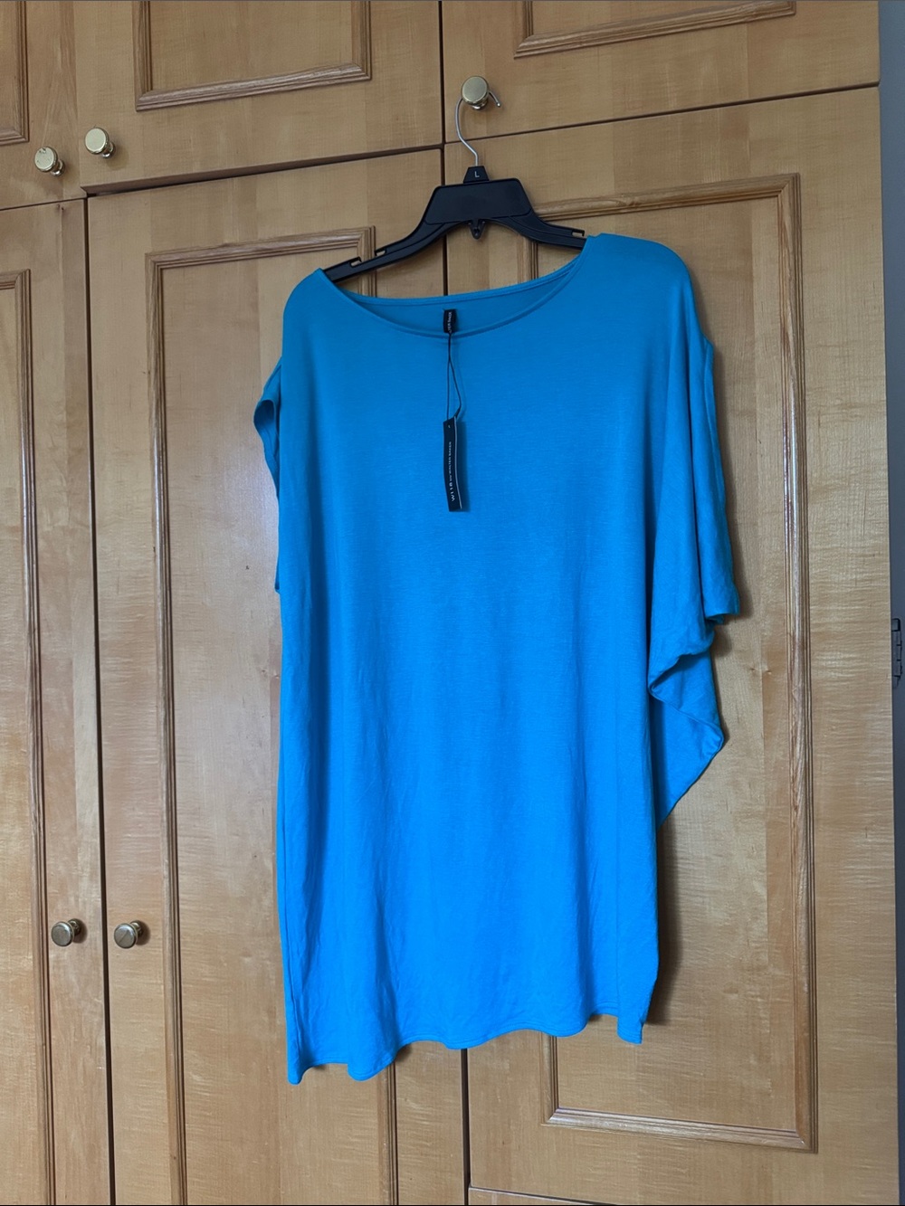 Women's Relaxed Scoop Neck Top in Bright Teal W118 by Walter Baker🍀